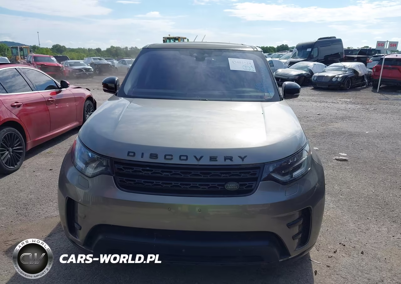 2017 Land Rover Discovery First Edition VIN:SALRTBBV5HA015207 - 13