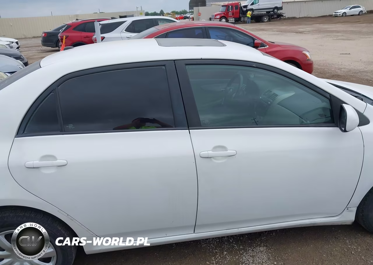 2011 Toyota Corolla Le VIN:2T1BU4EE1BC753456 - 14