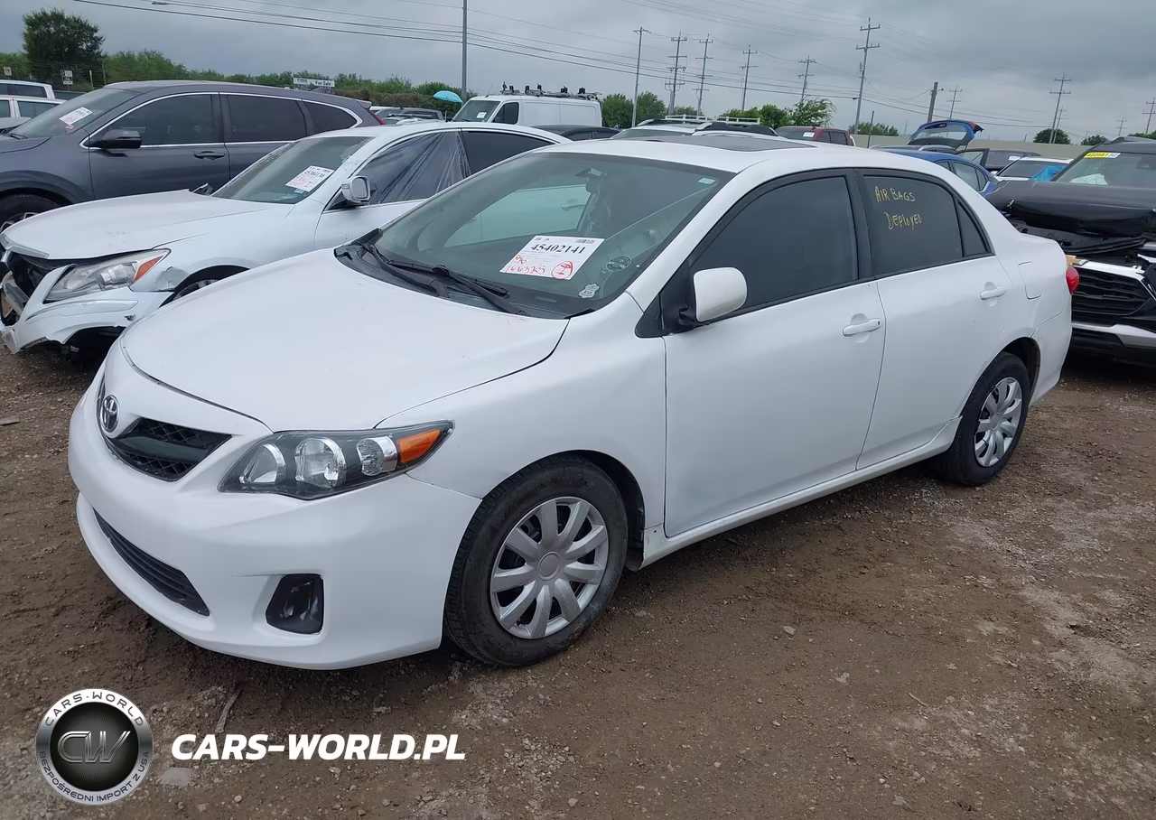 2011 Toyota Corolla Le VIN:2T1BU4EE1BC753456 - 2