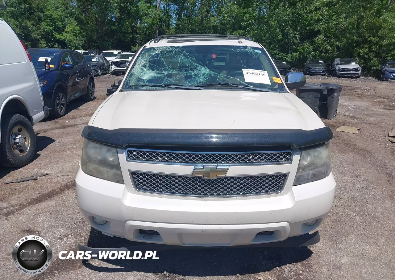 2010 Chevrolet Avalanche 1500 Ltz VIN:3GNVKGE00AG283893 - 12