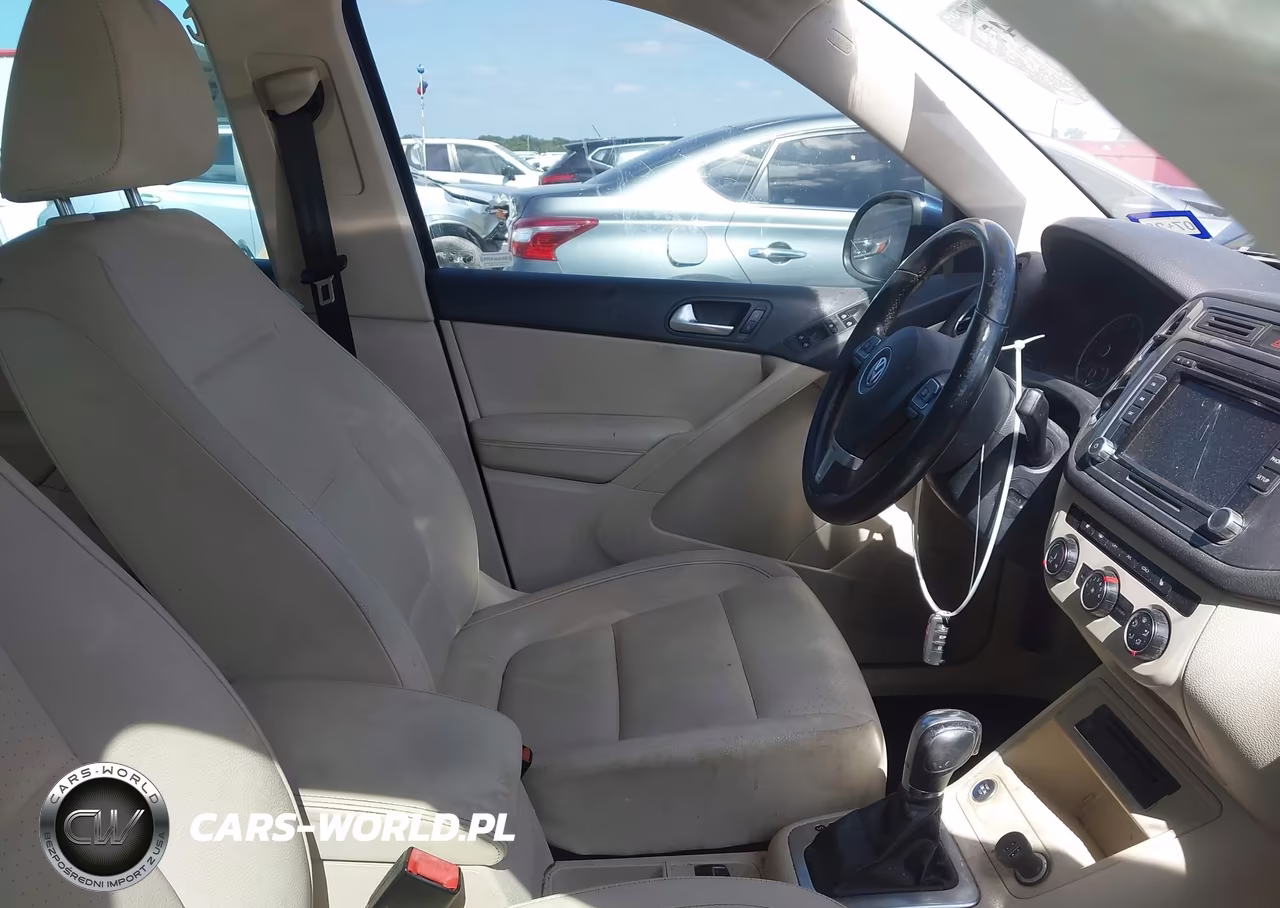 2014 Volkswagen Tiguan S-Se-Sel-R-Line VIN:WVGAV3AX3EW522320 - 5