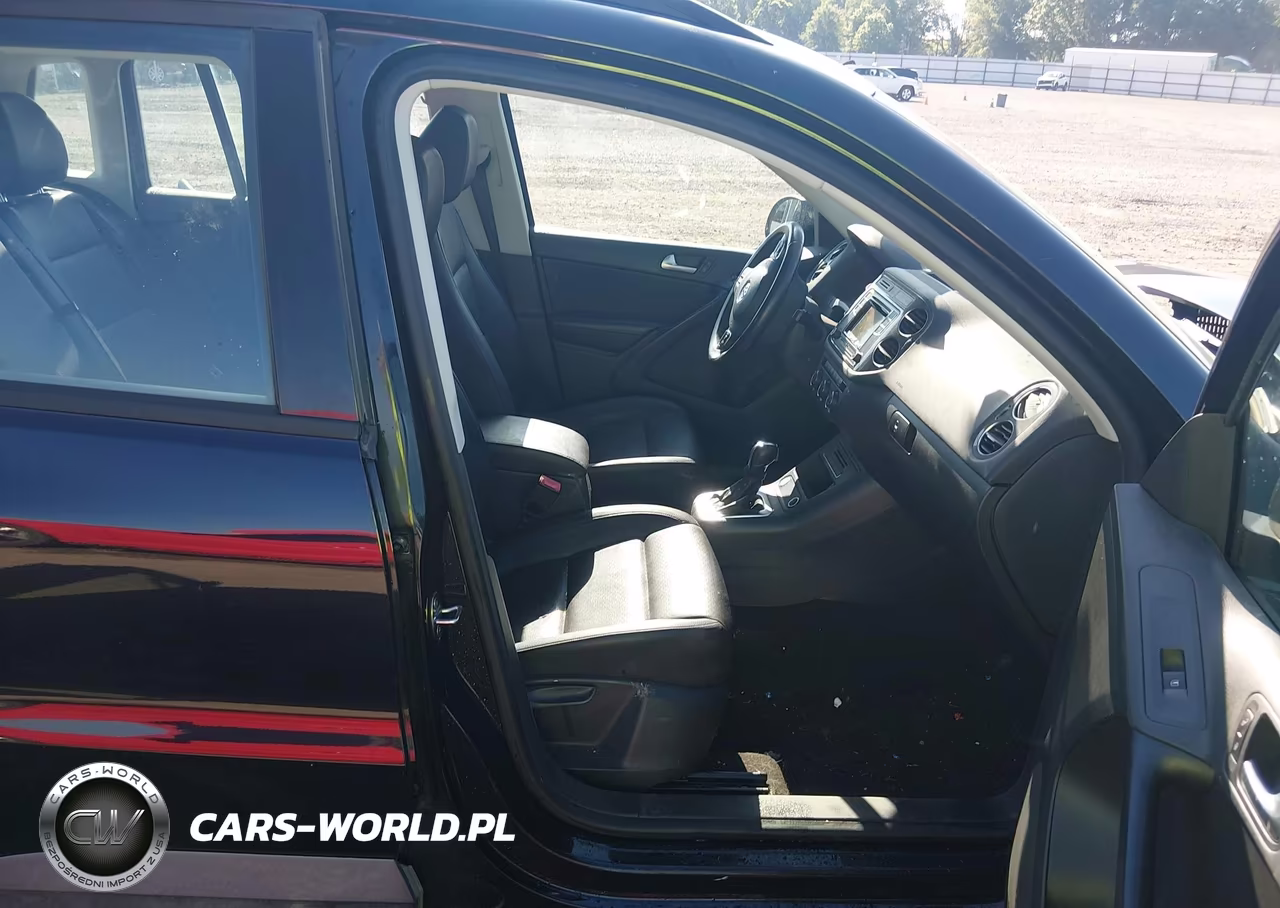 2016 Volkswagen Tiguan S VIN:WVGAV7AX6GW531099 - 5