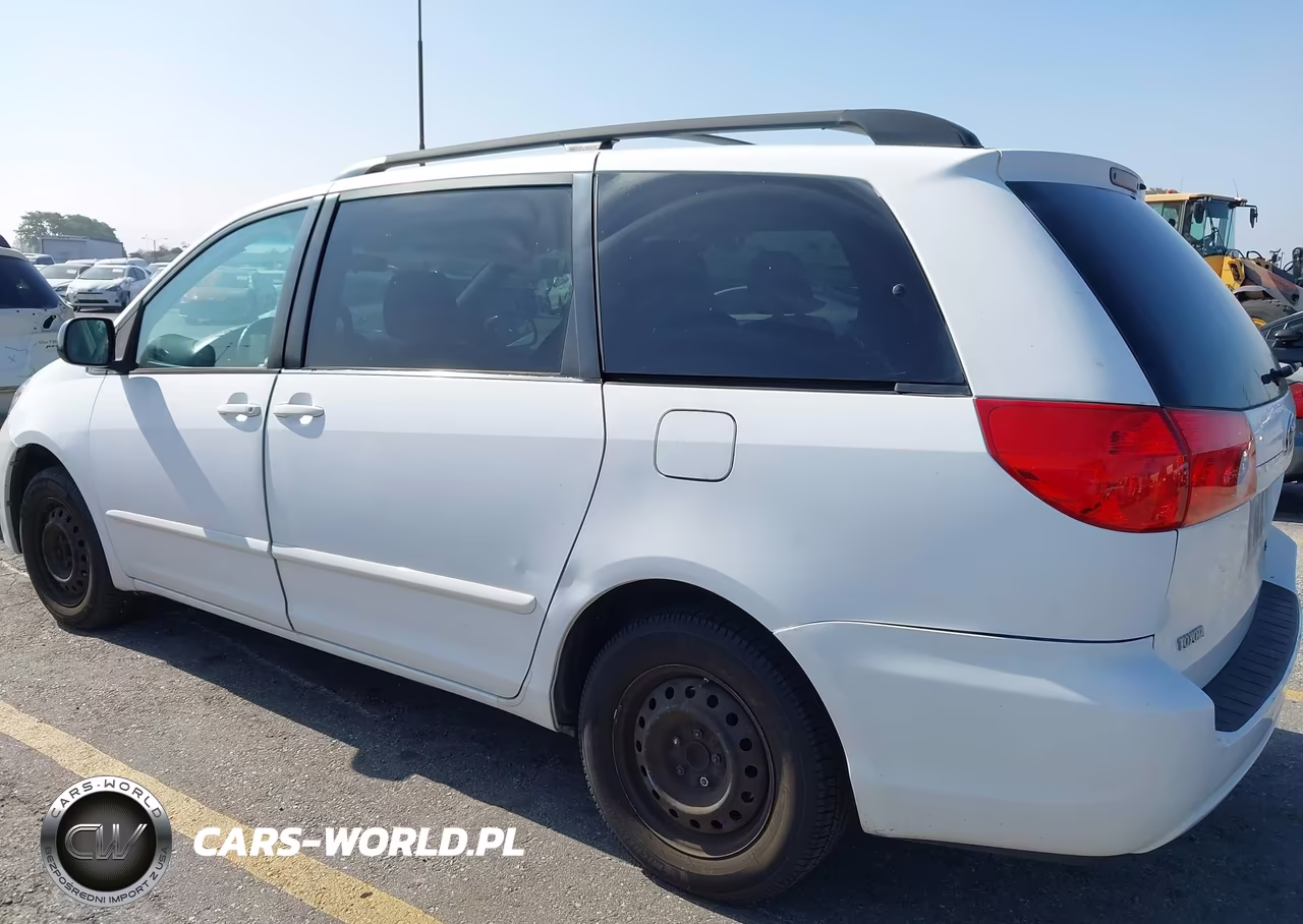 2010 Toyota Sienna Le VIN:5TDKK4CC4AS300350 - 6