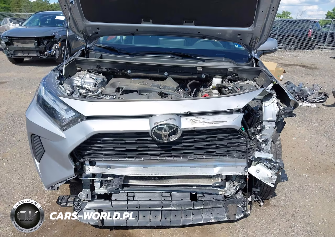 2025 Toyota Rav4 Xle VIN:2T3W1RFV5SC313611 - 18