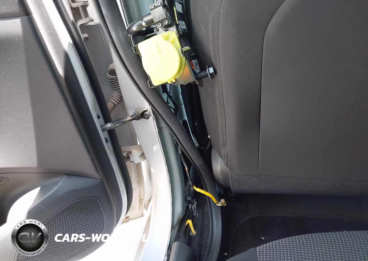 2020 Hyundai Accent Se VIN:3KPC24A62LE109816 - 14