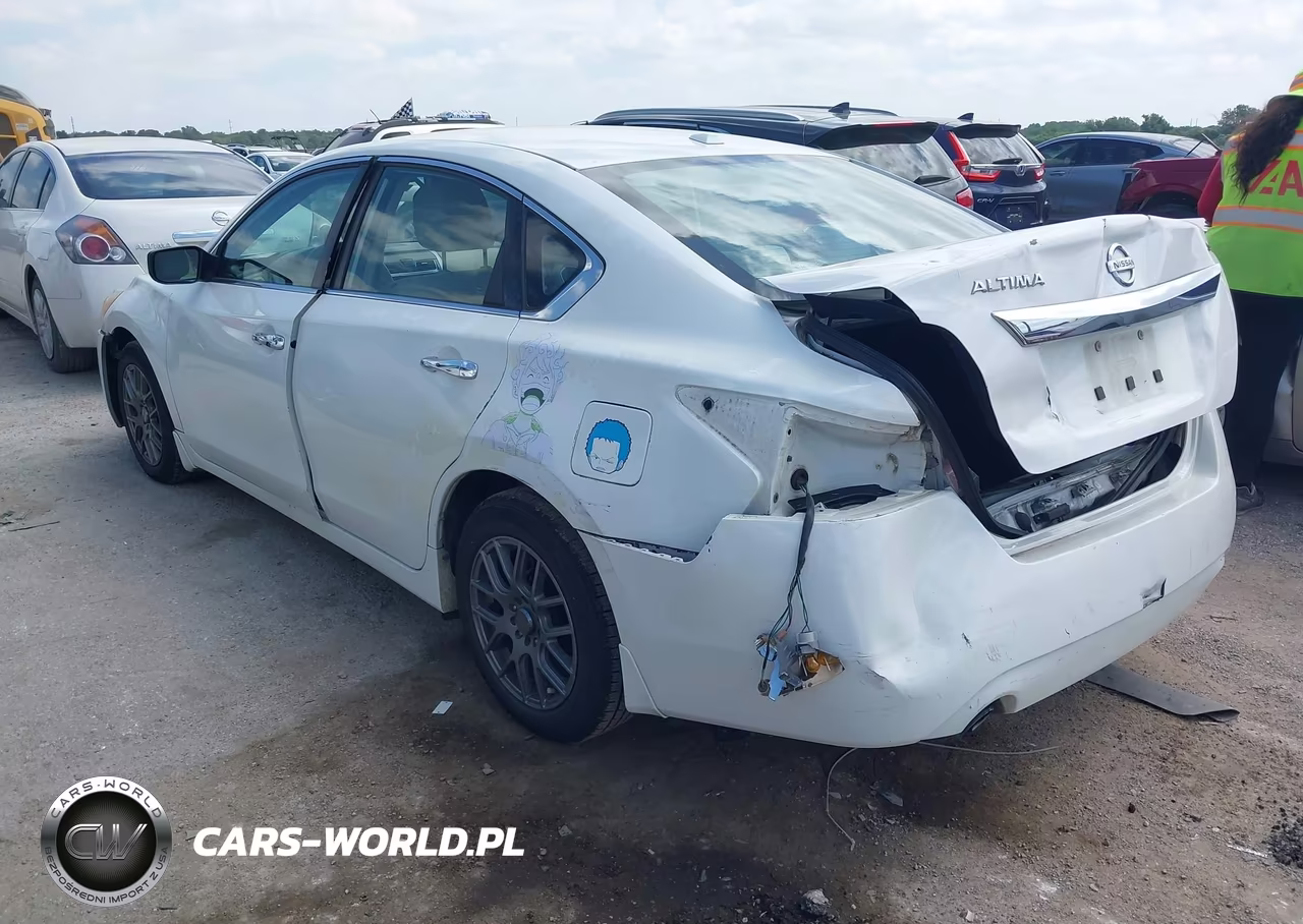 2015 Nissan Altima 2.5 S VIN:1N4AL3AP0FC411971 - 3