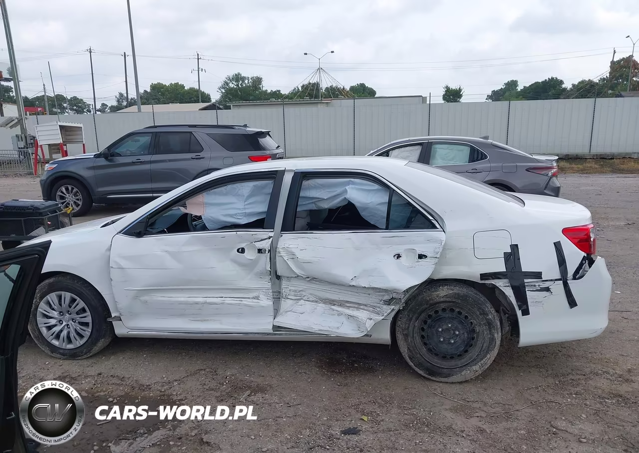 2012 Toyota Camry Le VIN:4T1BF1FK1CU582656 - 13