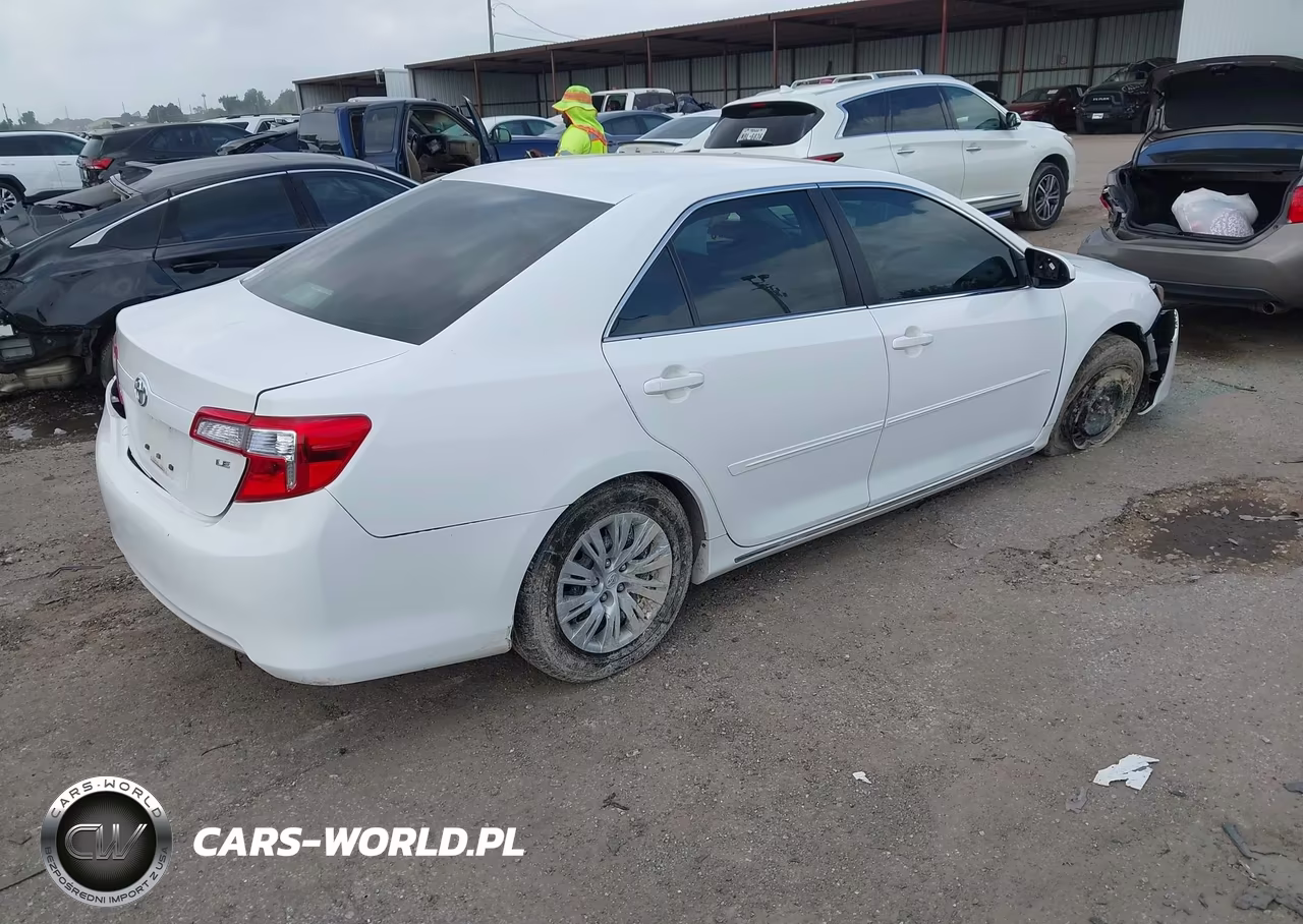 2012 Toyota Camry Le VIN:4T1BF1FK1CU582656 - 4