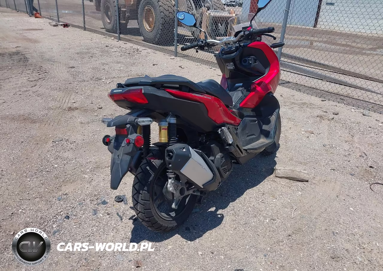 2023 Honda Adv150 A VIN:MLHKF3856P5200593 - 4