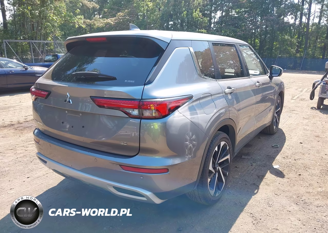 2024 Mitsubishi Outlander Se 2.5 S-Awc-Se Black Edition S-Awc-Se Black Edition W-Pano Roof S-Awc-Se Ralliart S-Awc VIN:JA4J4VA82RZ043901 - 4