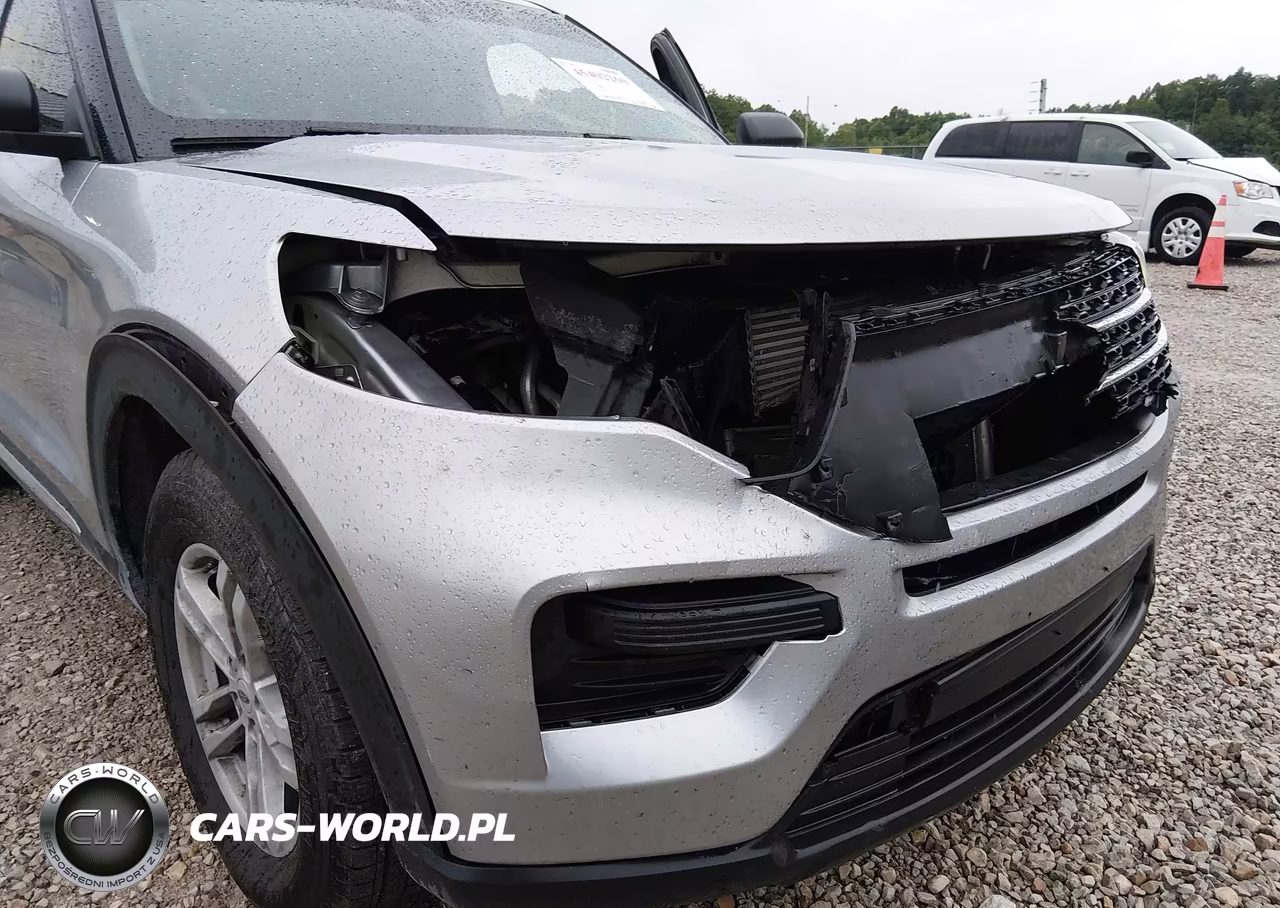 2021 Ford Explorer Xlt VIN:1FMSK8DH6MGB58787 - 6
