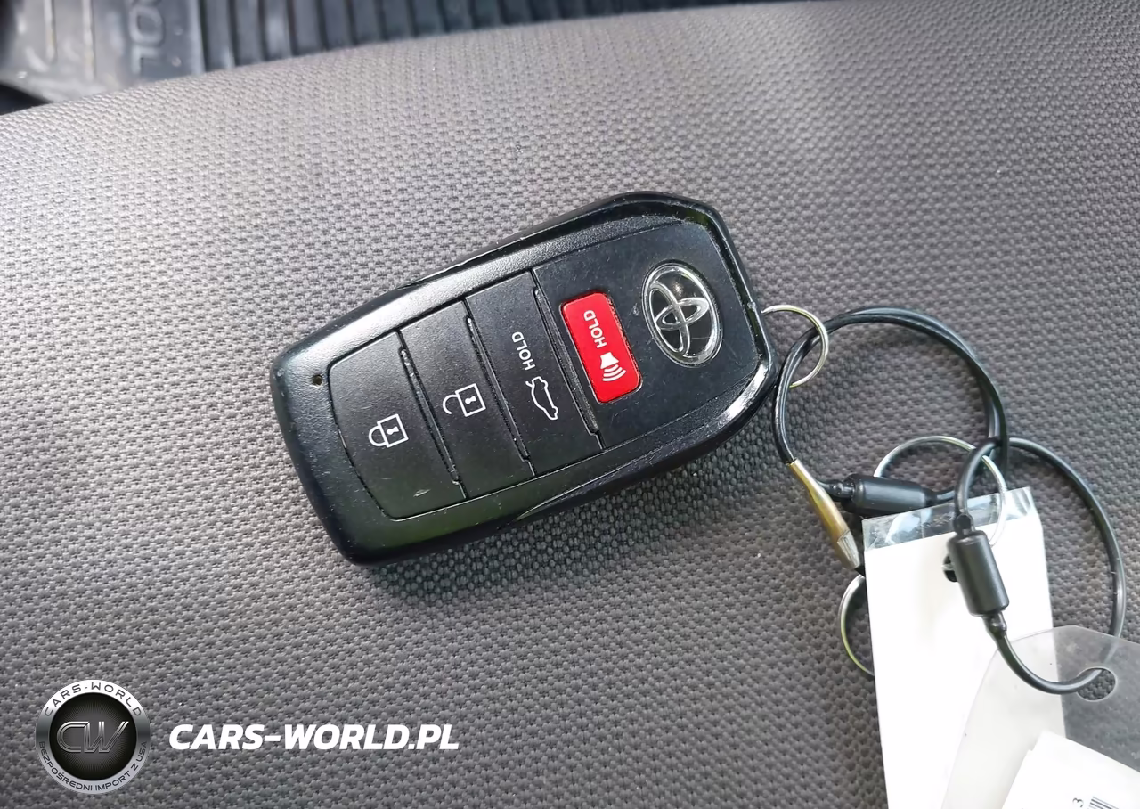 2025 Toyota Corolla Le VIN:5YFB4MDE7SP264433 - 11