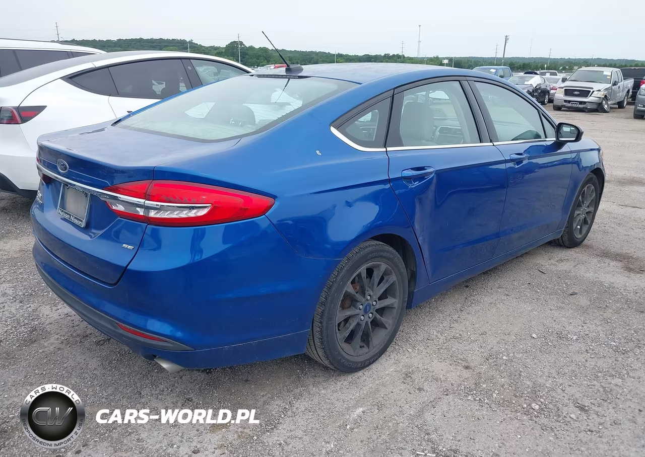 2017 Ford Fusion Se VIN:3FA6P0H71HR179478 - 4
