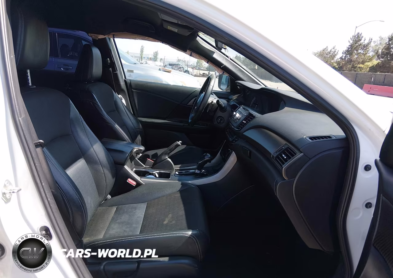 2016 Honda Accord Sport VIN:1HGCR2F65GA192421 - 5