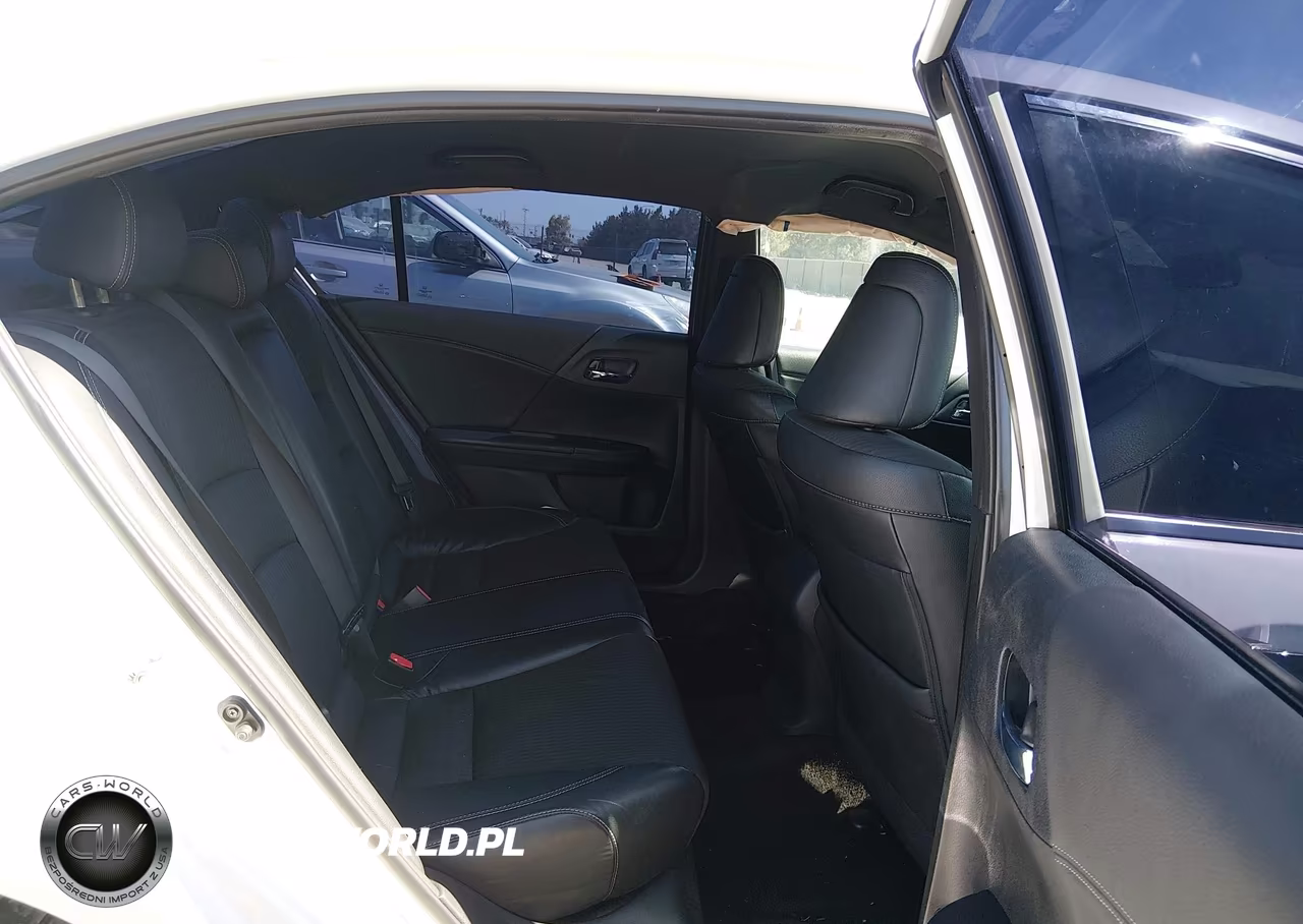 2016 Honda Accord Sport VIN:1HGCR2F65GA192421 - 8