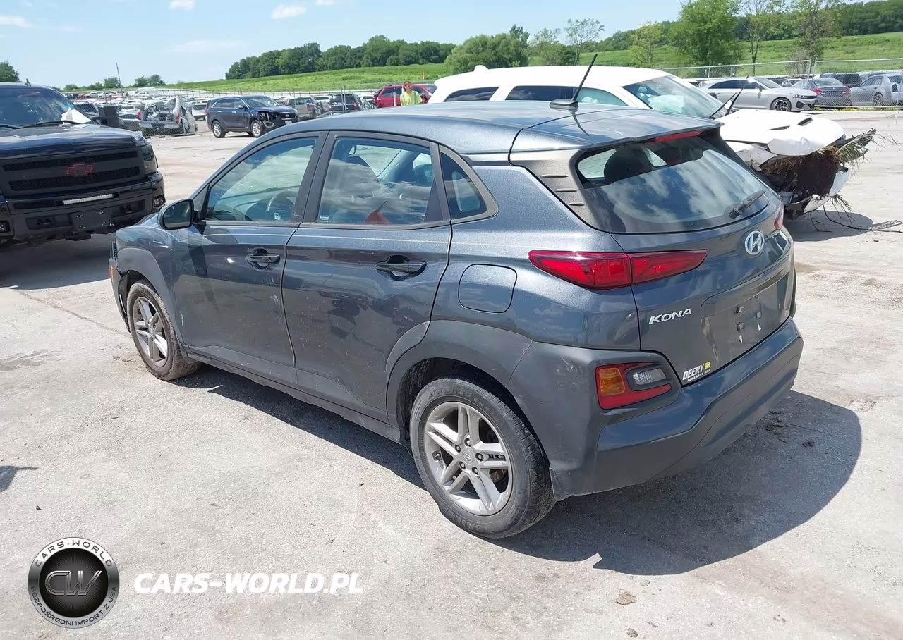 2021 Hyundai Kona Se VIN:KM8K12AA1MU702475 - 3