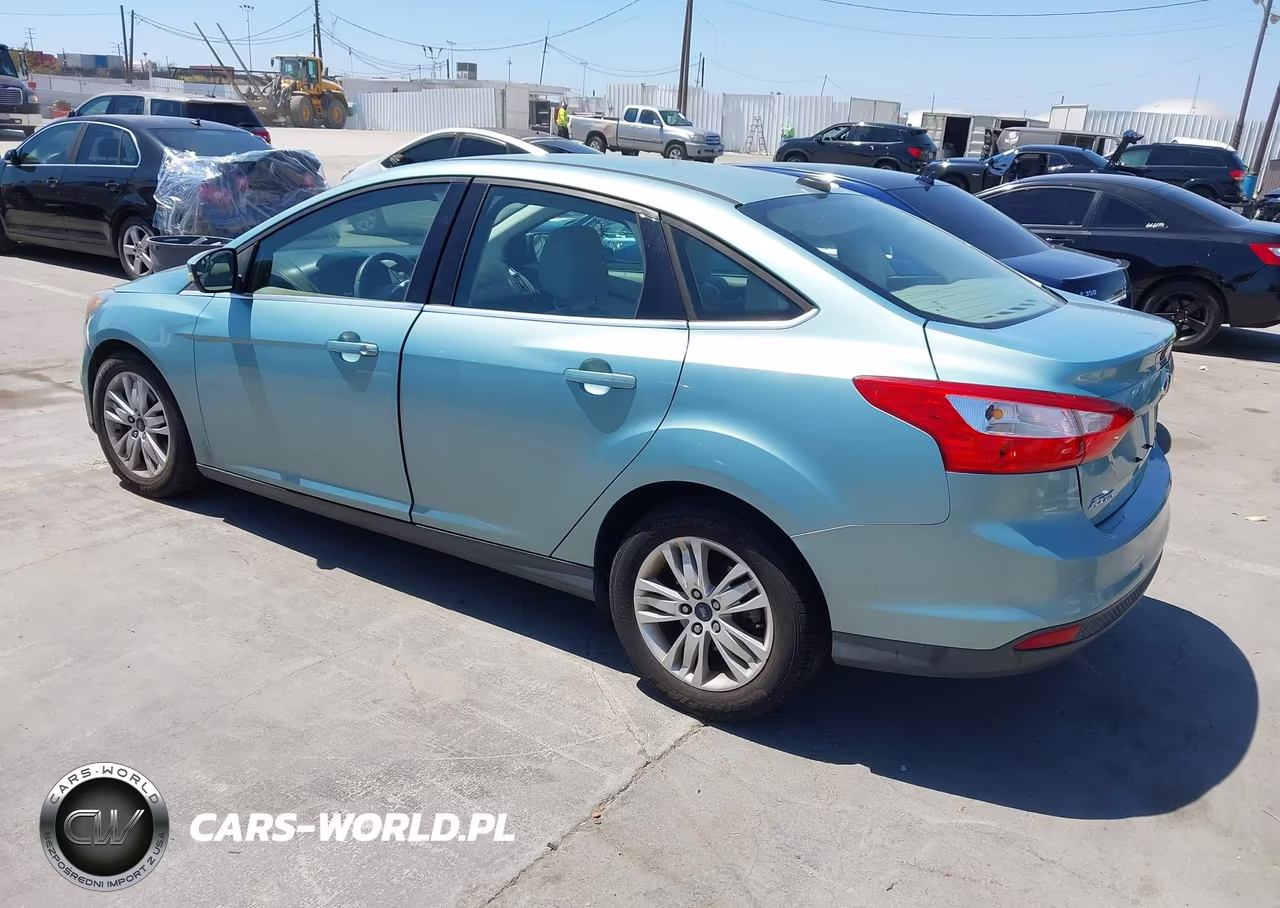 2012 Ford Focus Sel VIN:1FAHP3H20CL416810 - 3