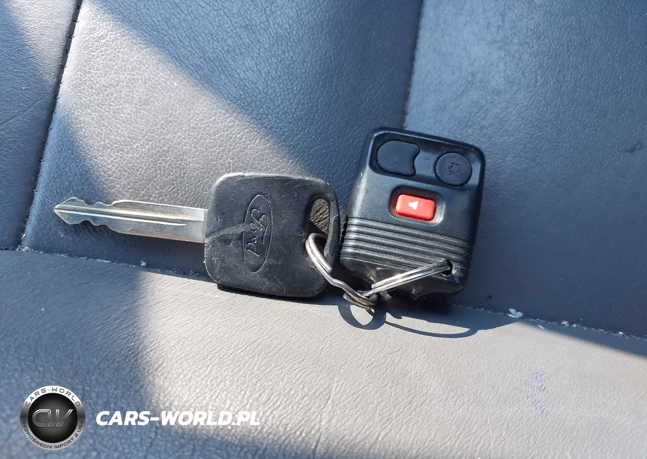 2002 Ford Escape Xlt VIN:1FMYU03142KB44861 - 11