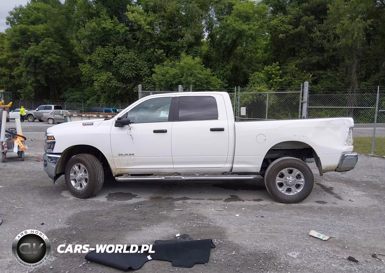 2026 Ram 2500 Big Horn 4X4 6'4 Box VIN:3C6UR5DJ3TG313008 - 14