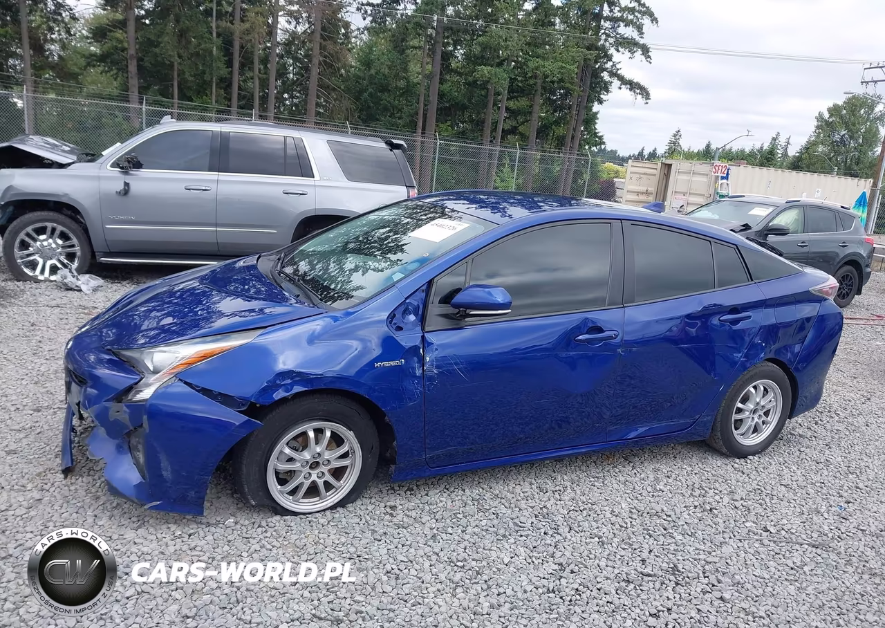 2016 Toyota Prius Two VIN:JTDKBRFU6G3520634 - 14