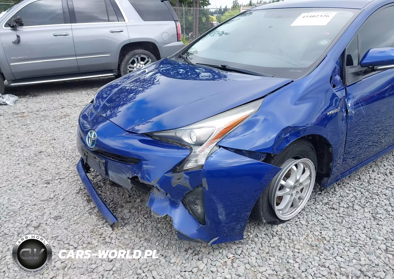 2016 Toyota Prius Two VIN:JTDKBRFU6G3520634 - 6
