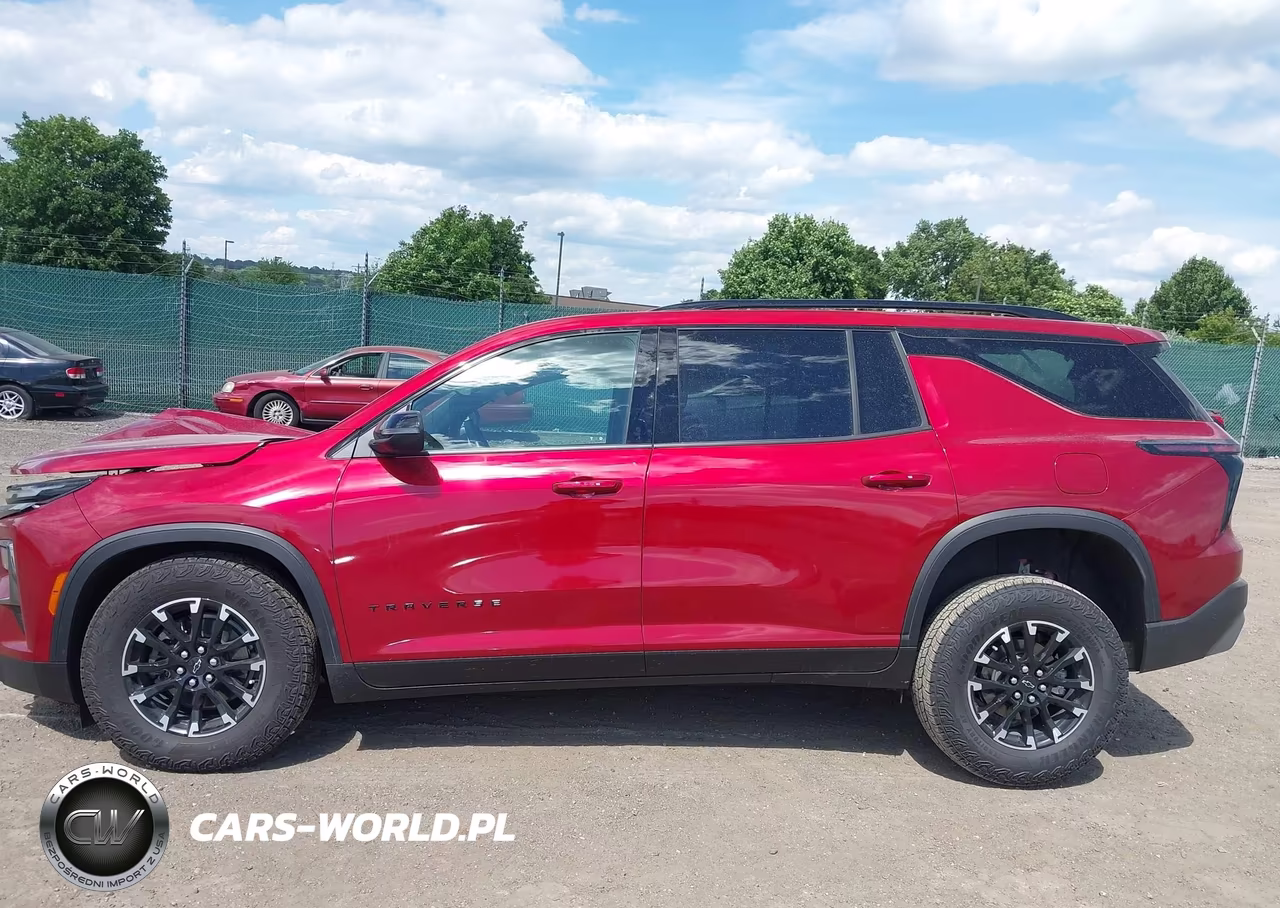 2025 Chevrolet Traverse Awd Z71 VIN:1GNEVJRS4SJ113309 - 14