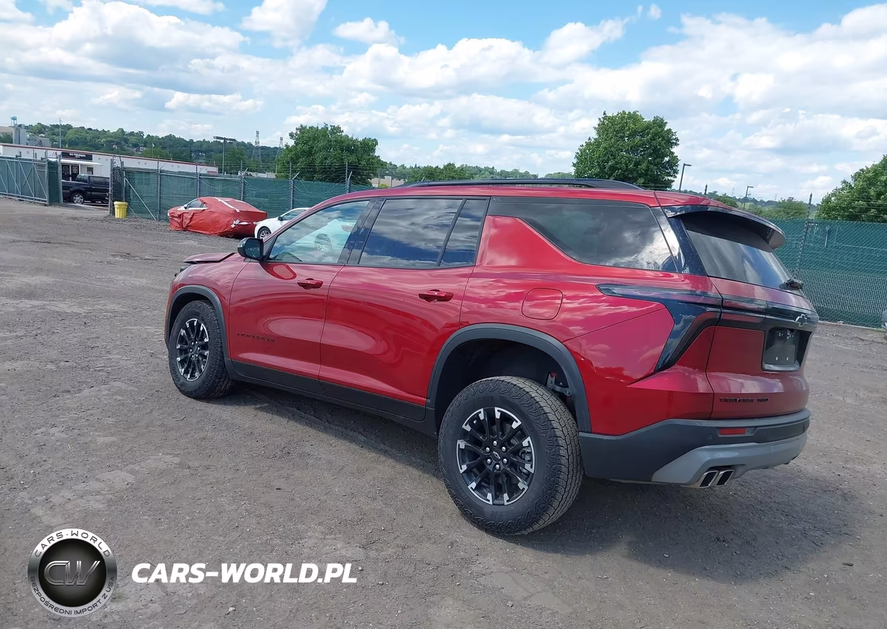 2025 Chevrolet Traverse Awd Z71 VIN:1GNEVJRS4SJ113309 - 3