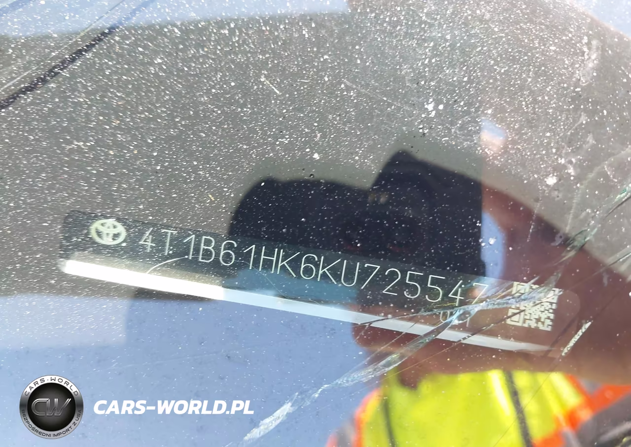 2019 Toyota Camry Xse VIN:4T1B61HK6KU725547 - 9