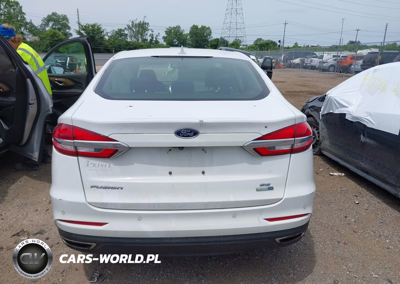 2020 Ford Fusion Se VIN:3FA6P0T91LR190501 - 17