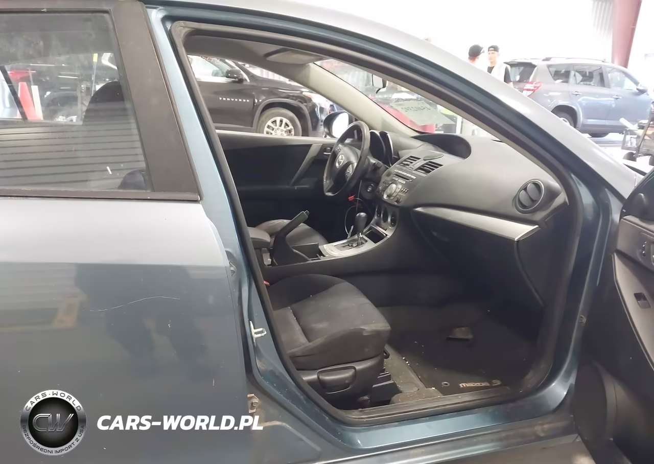 2010 Mazda Mazda3 I Touring VIN:JM1BL1SF3A1239724 - 5