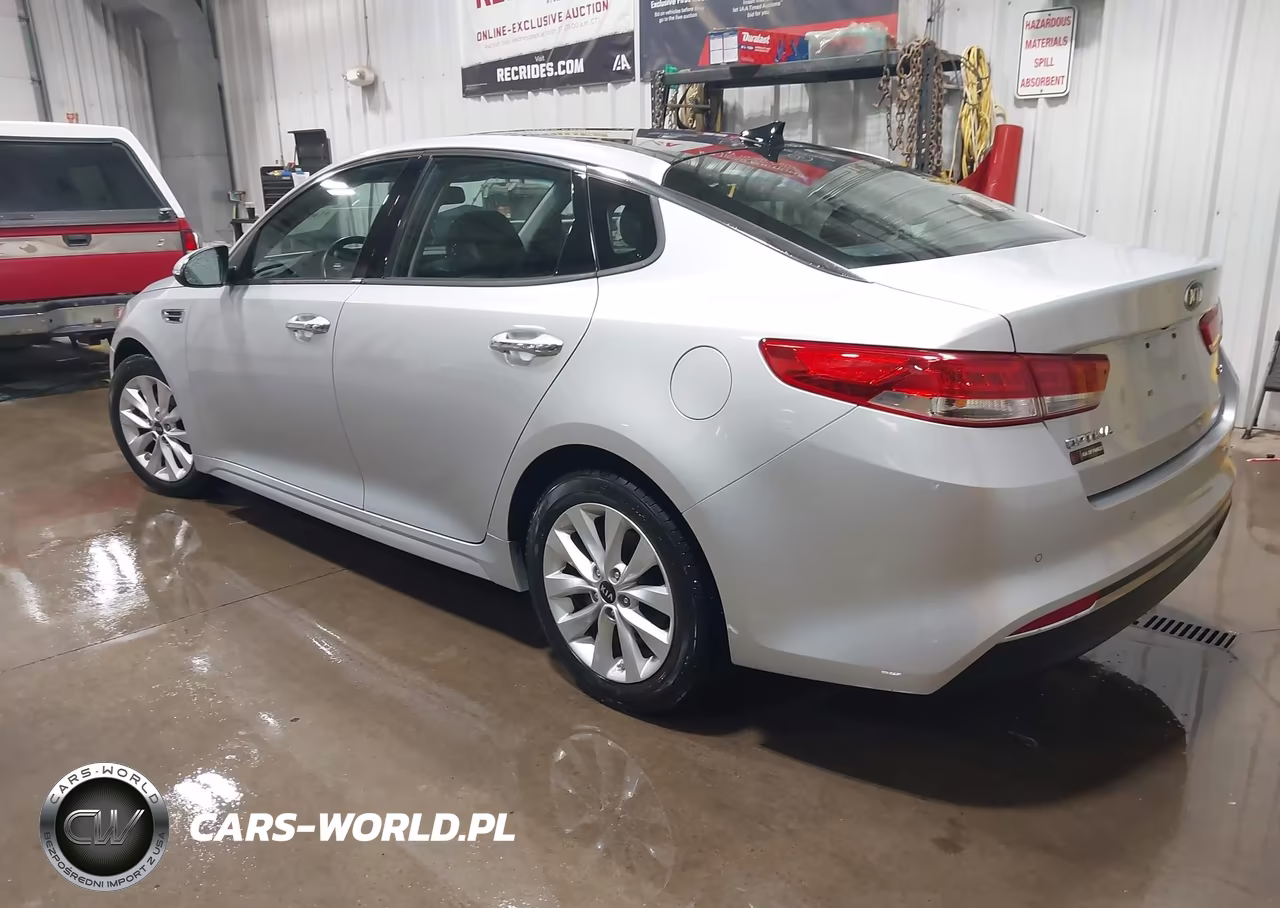 2018 Kia Optima Ex VIN:5XXGU4L3XJG260910 - 3
