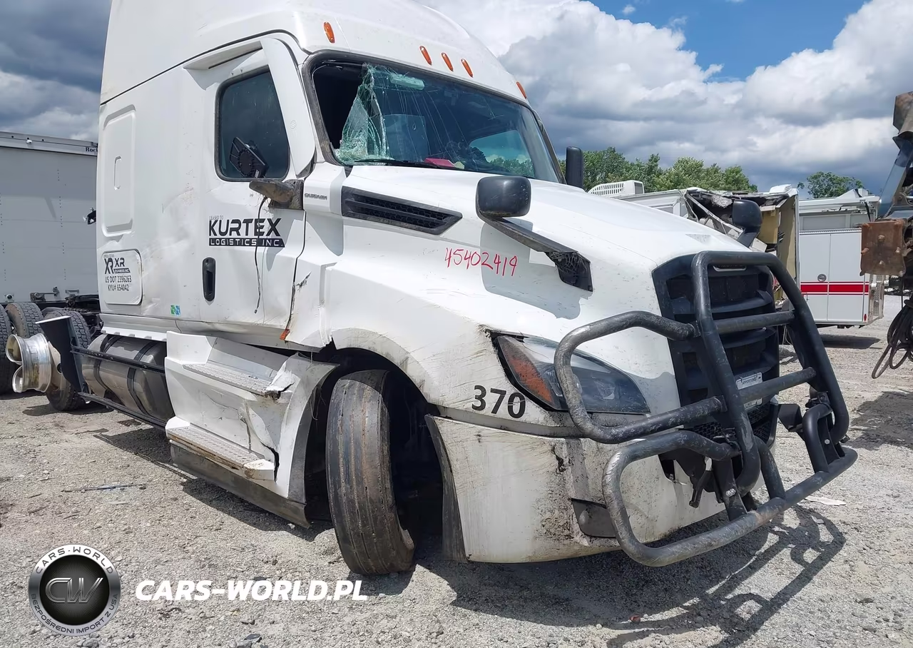 2026 Freightliner New Cascadia 126 VIN:3AKJHHDR1TSWT8407 - 11