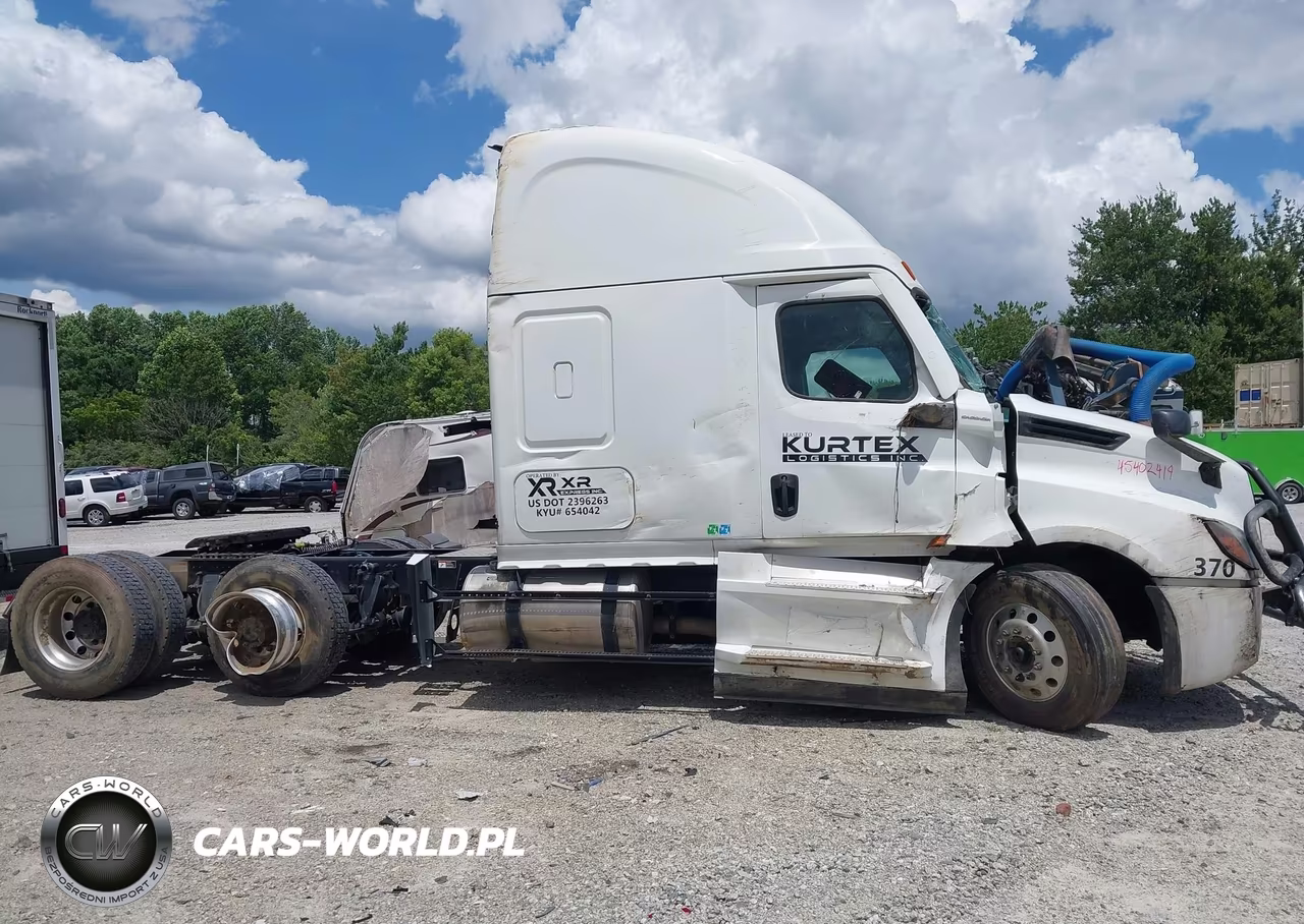 2026 Freightliner New Cascadia 126 VIN:3AKJHHDR1TSWT8407 - 13