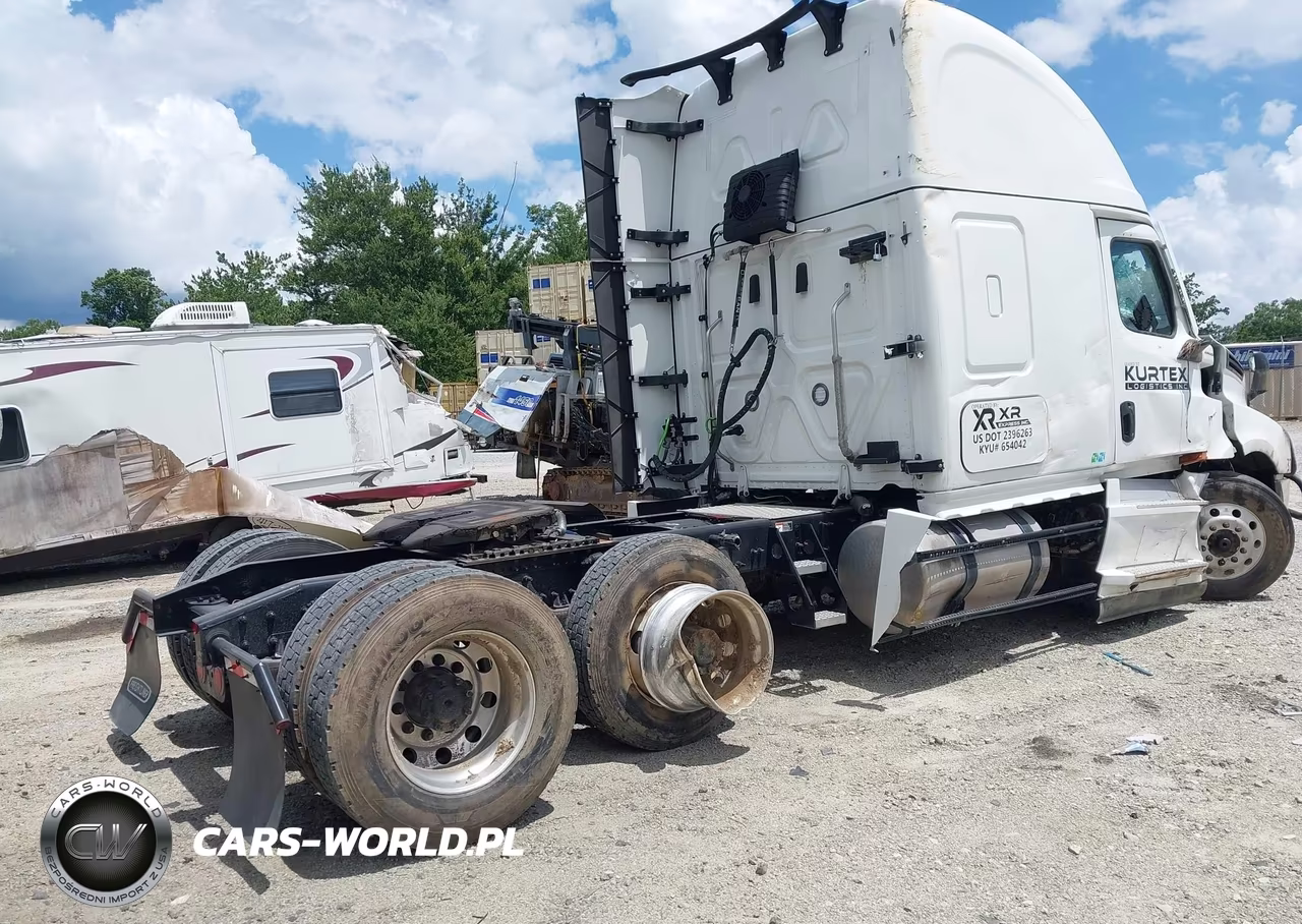 2026 Freightliner New Cascadia 126 VIN:3AKJHHDR1TSWT8407 - 4