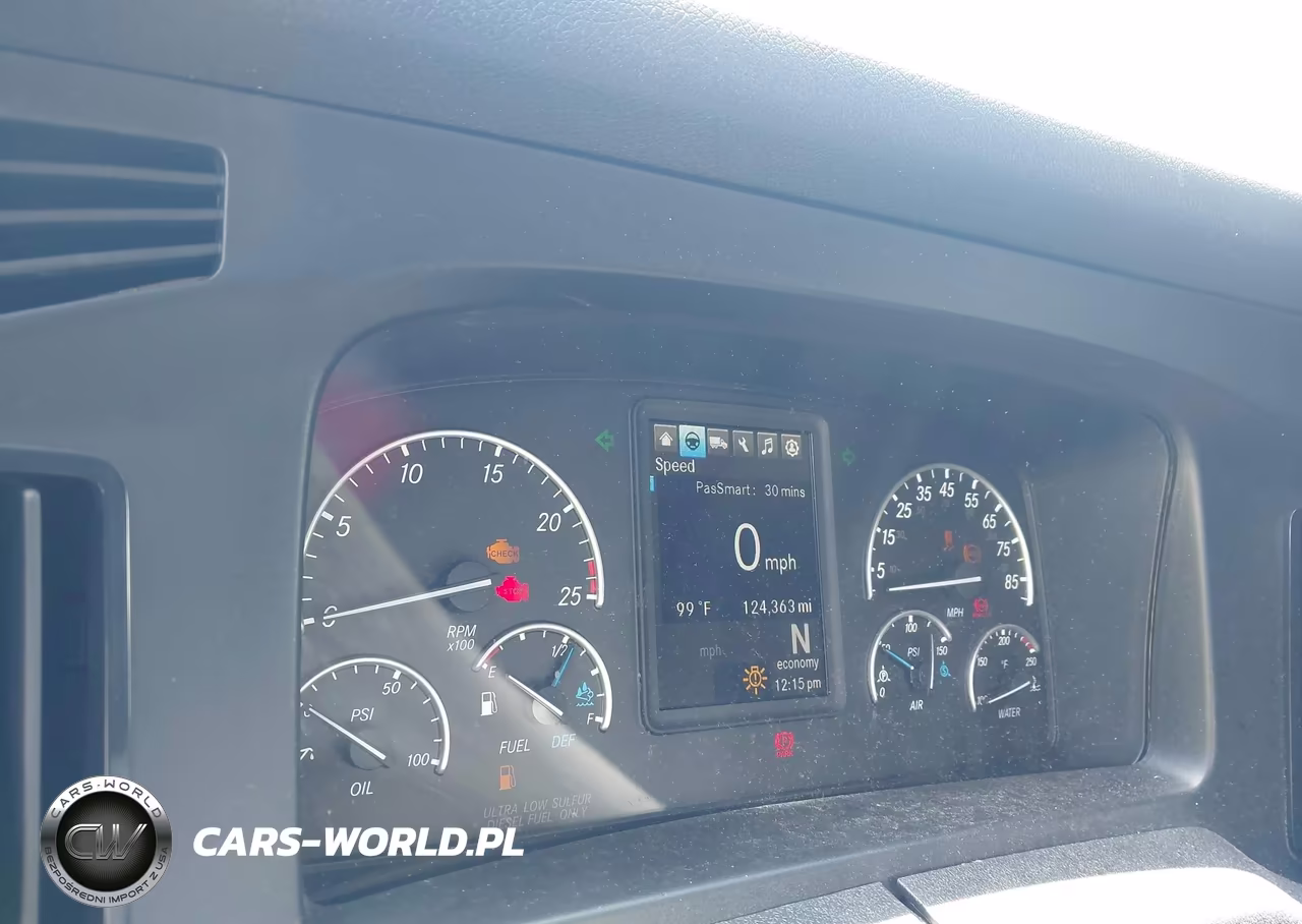 2026 Freightliner New Cascadia 126 VIN:3AKJHHDR1TSWT8407 - 5