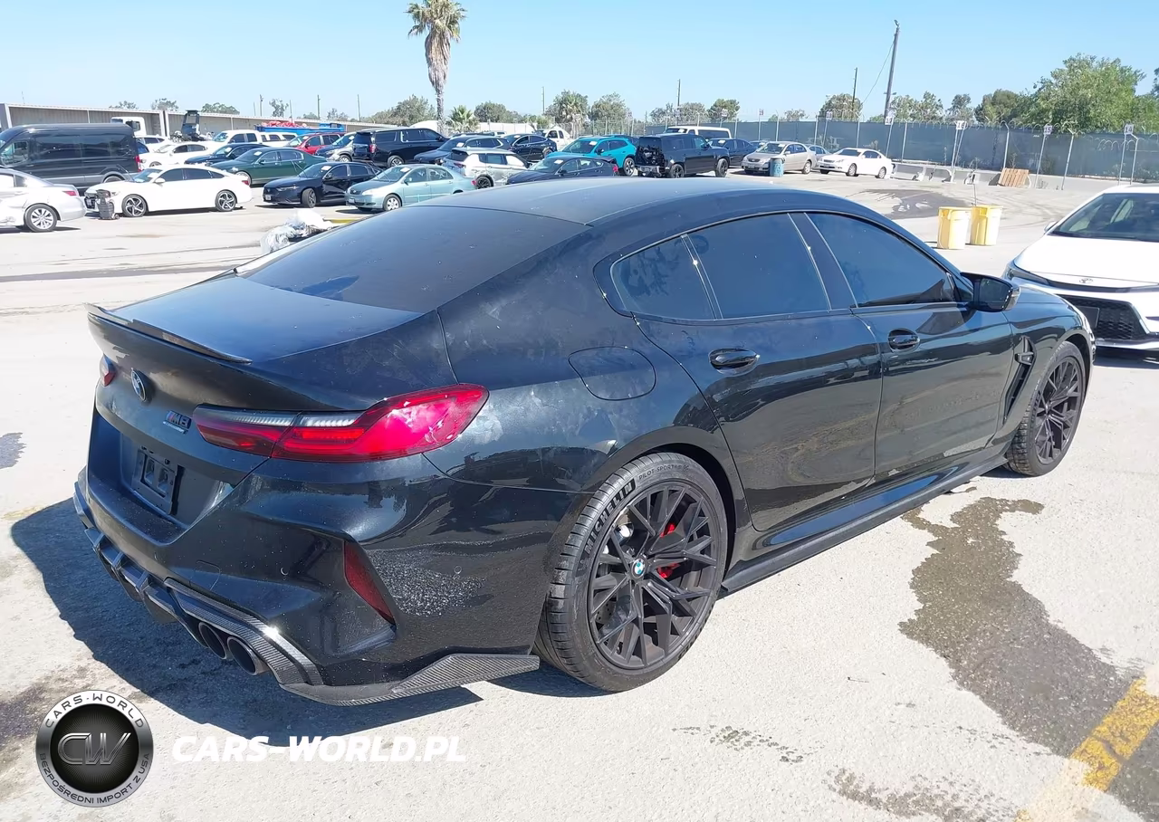 2022 BMW M8 Coupe VIN:WBSGV0C03NCH33883 - 4