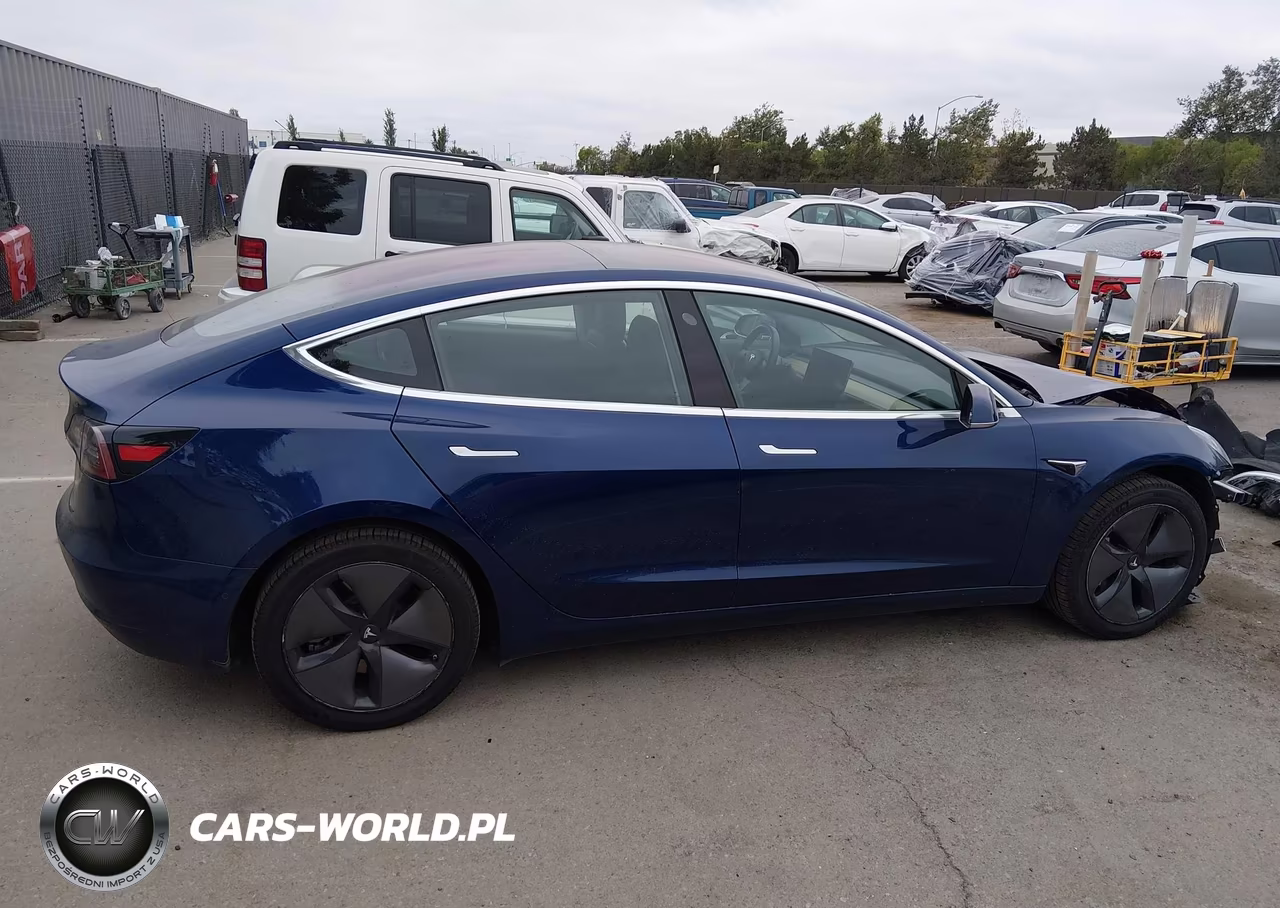 2018 Tesla Model 3 Long Range-Mid Range VIN:5YJ3E1EA8JF009036 - 14