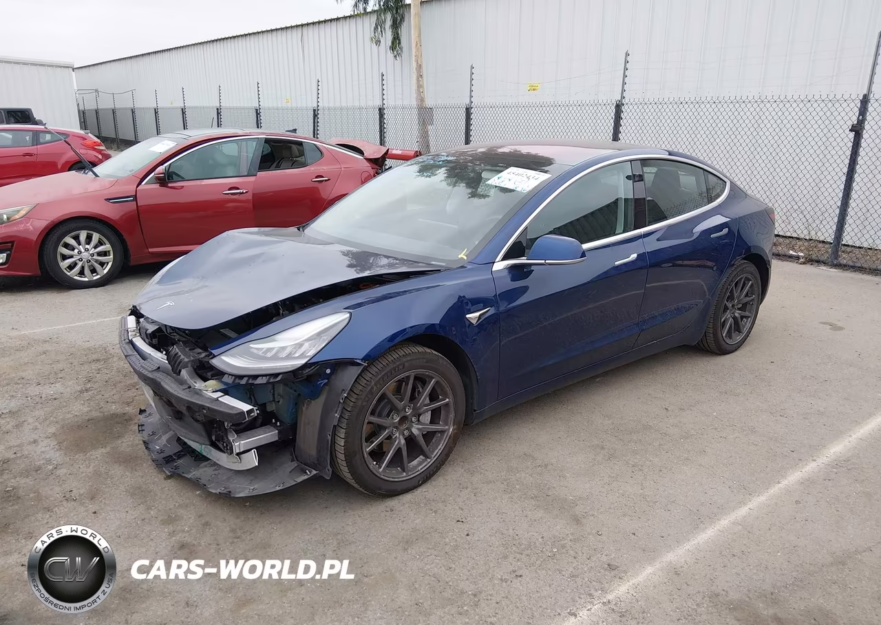 2018 Tesla Model 3 Long Range-Mid Range VIN:5YJ3E1EA8JF009036 - 2