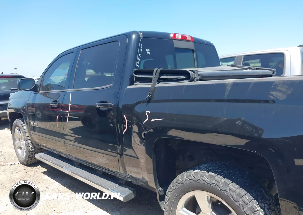2018 Chevrolet Silverado 1500 Lt VIN:3GCPCREC5JG542088 - 15