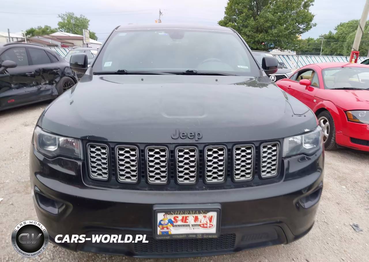 2018 Jeep Grand Cherokee Altitude 4X4 VIN:1C4RJFAG0JC515096 - 12
