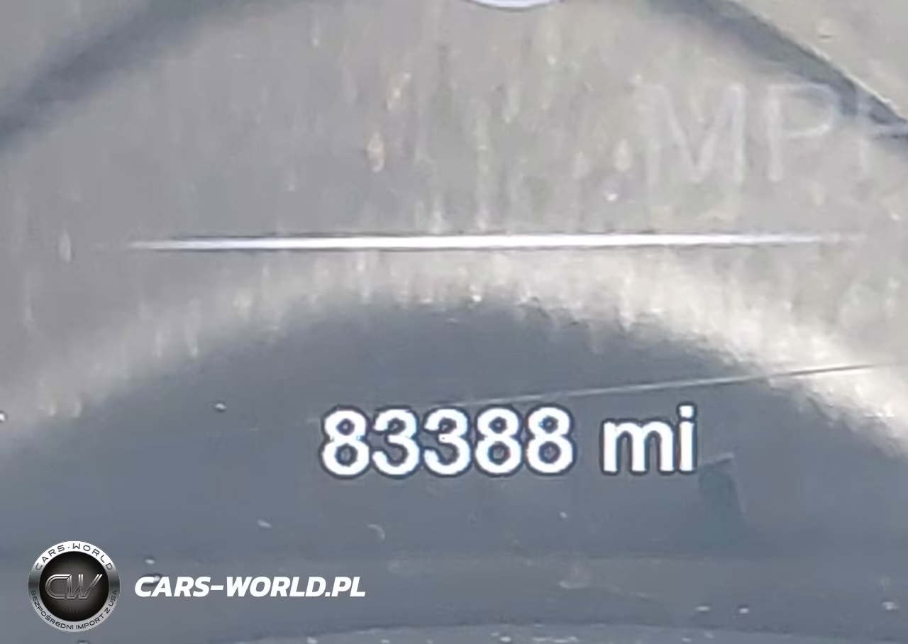 2019 Jeep Grand Cherokee Laredo E 4X4 VIN:1C4RJFAG5KC754189 - 15