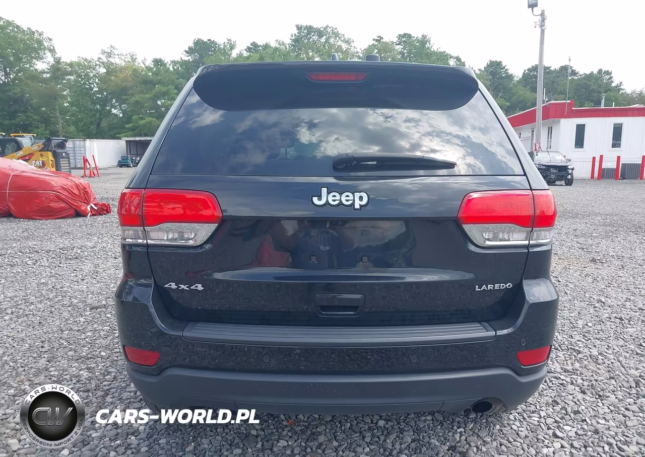 2019 Jeep Grand Cherokee Laredo E 4X4 VIN:1C4RJFAG5KC754189 - 16