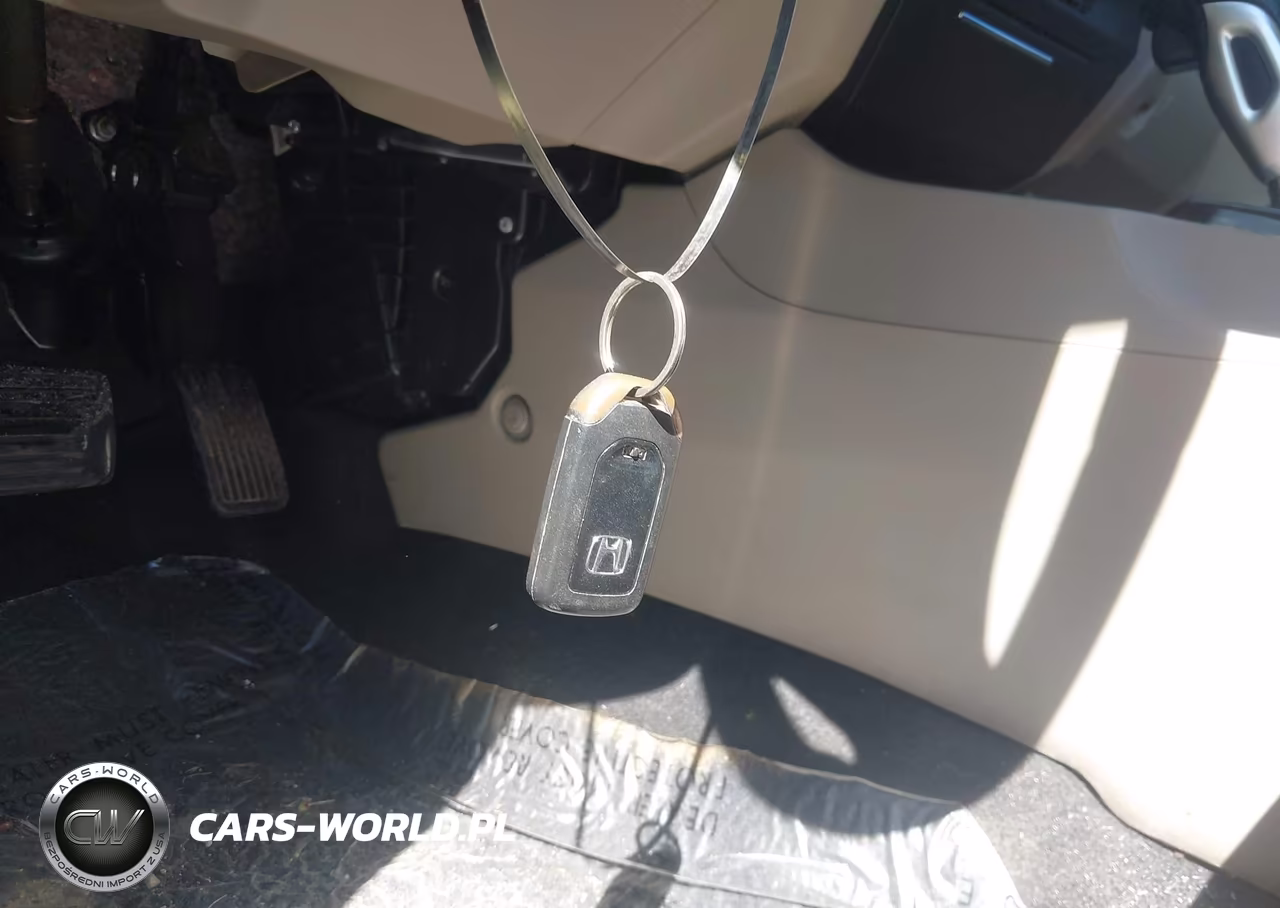 2014 Honda Civic Hybrid VIN:19XFB4F35EE001558 - 11