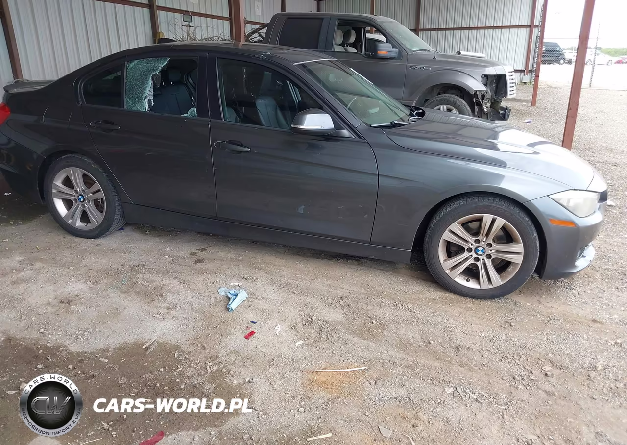 2014 BMW 328I xDrive – zdjęcie 1 z 13