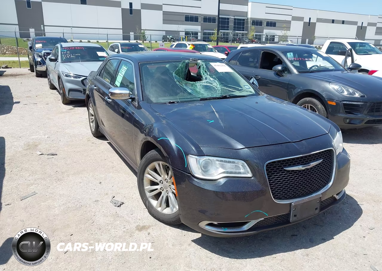 2016 Chrysler 300C