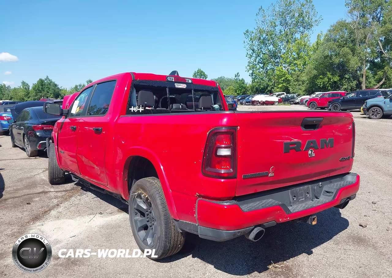 2025 Ram 1500 Big Horn 4X4 5'7 Box VIN:1C6SRFFP7SN520263 - 3