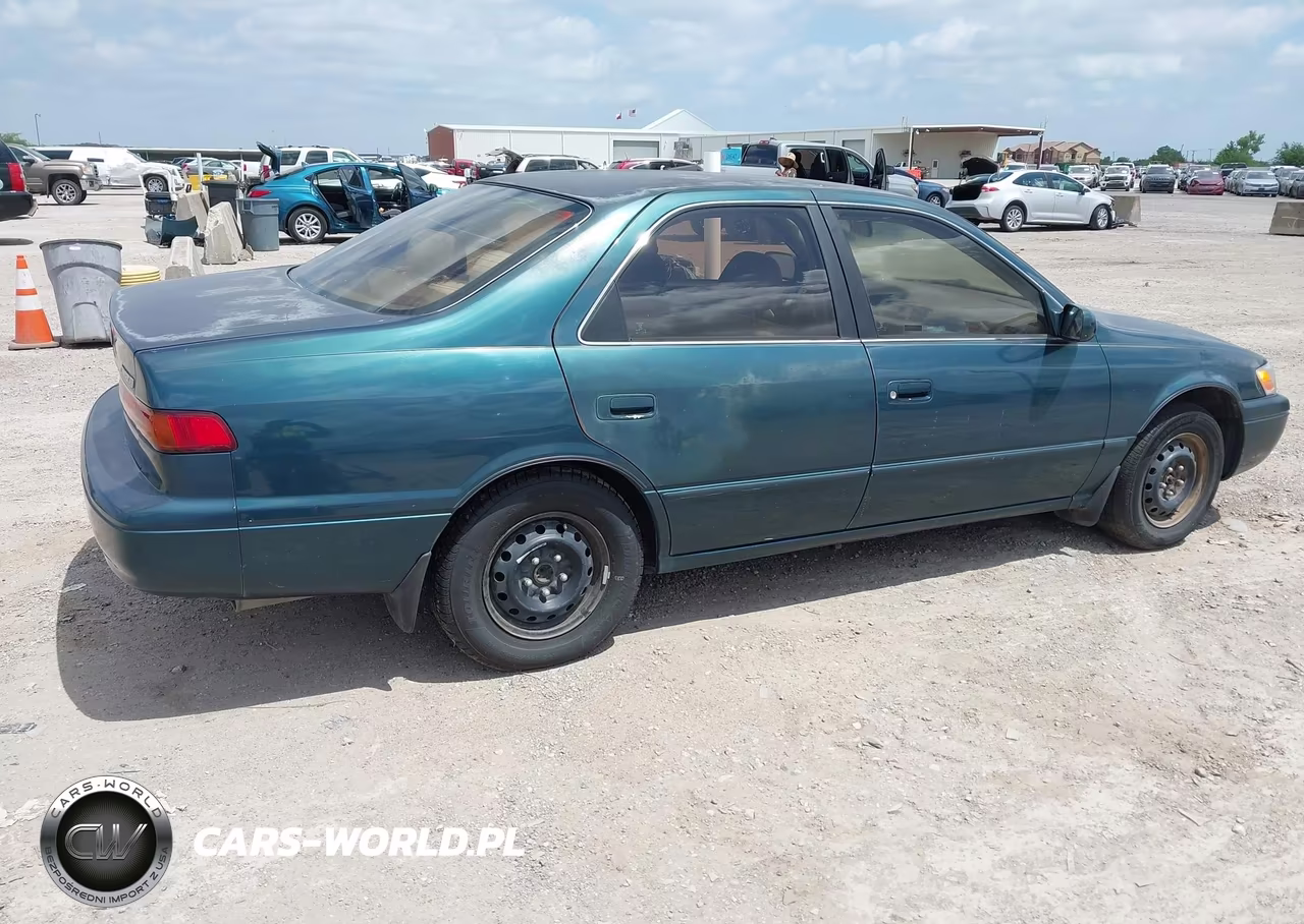 1997 Toyota Camry Le VIN:4T1BG22K7VU773106 - 4