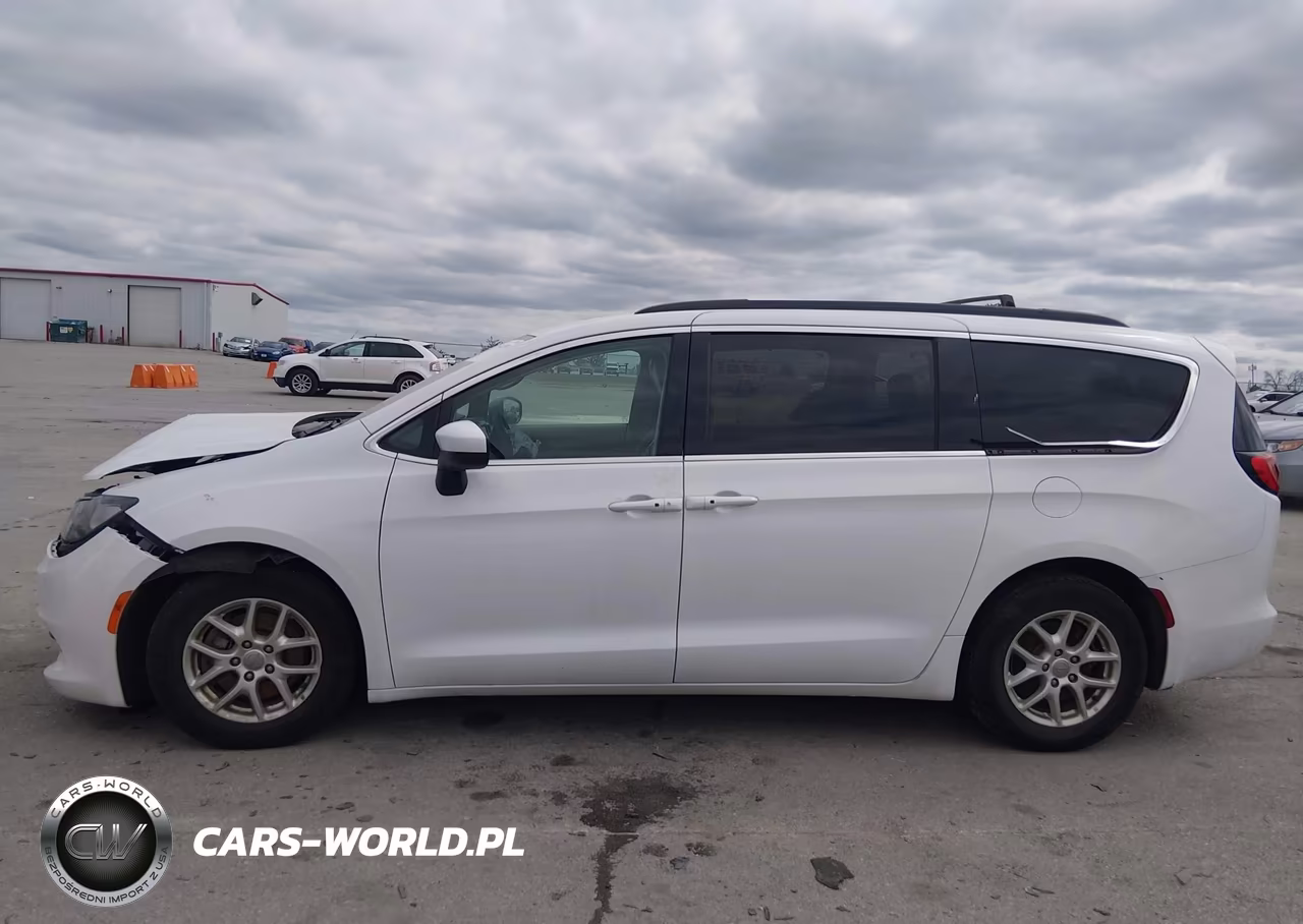 2020 Chrysler Voyager Lxi VIN:2C4RC1DGXLR257043 - 14