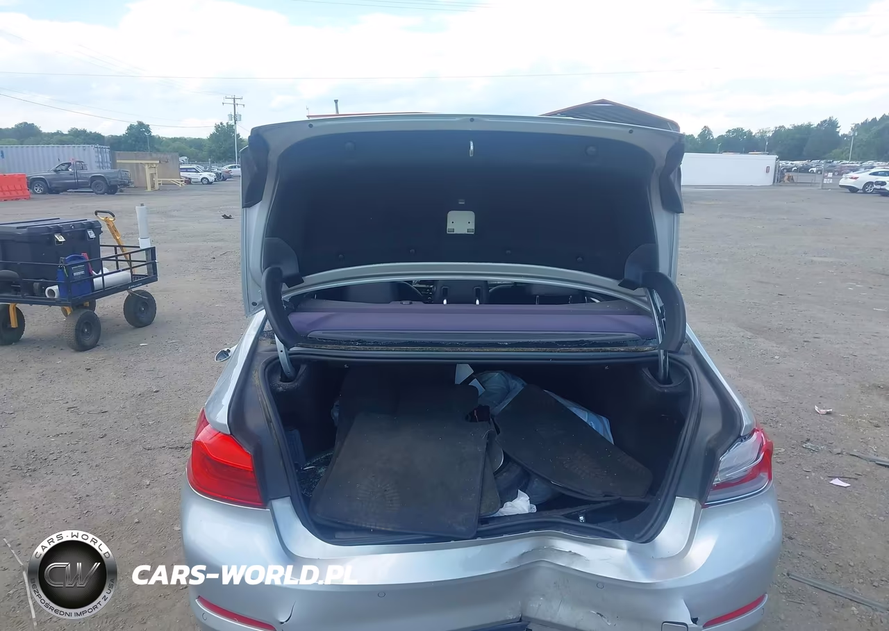 2017 BMW 530I xDrive VIN:WBAJA7C30HWA70302 - 17