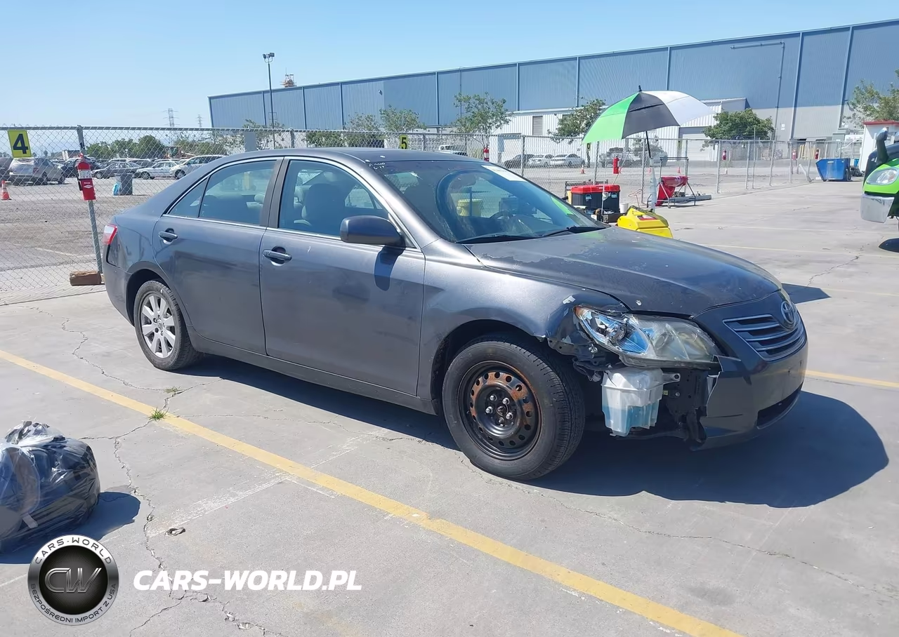 2009 Toyota Camry Hybrid – zdjęcie 1 z 17